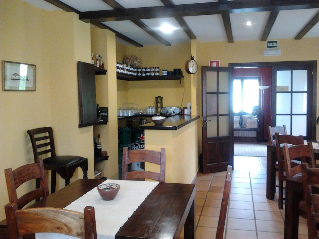 El Castro Guest House Arancedo Екстериор снимка